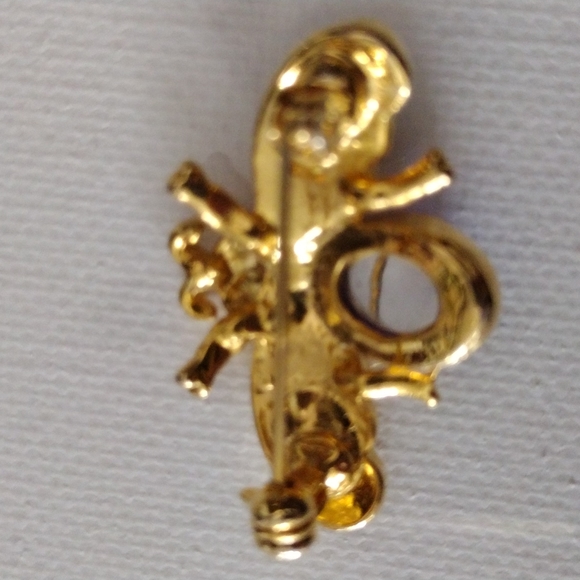Beautiful gem and rhinestone bumblebee broach. - Picture 2 of 4